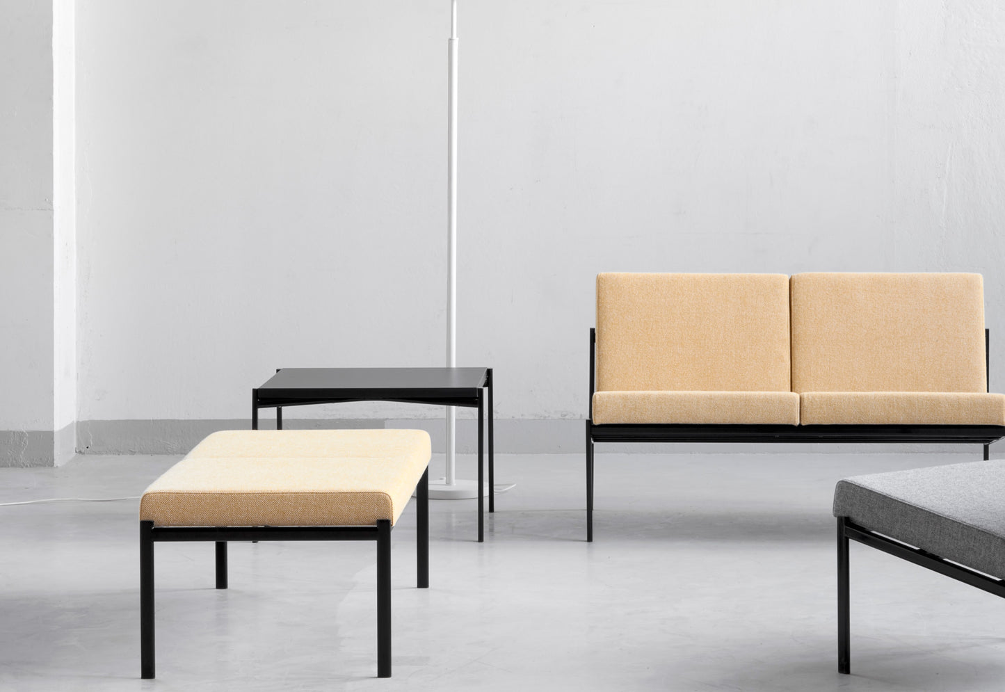 Kiki Lounge Chair