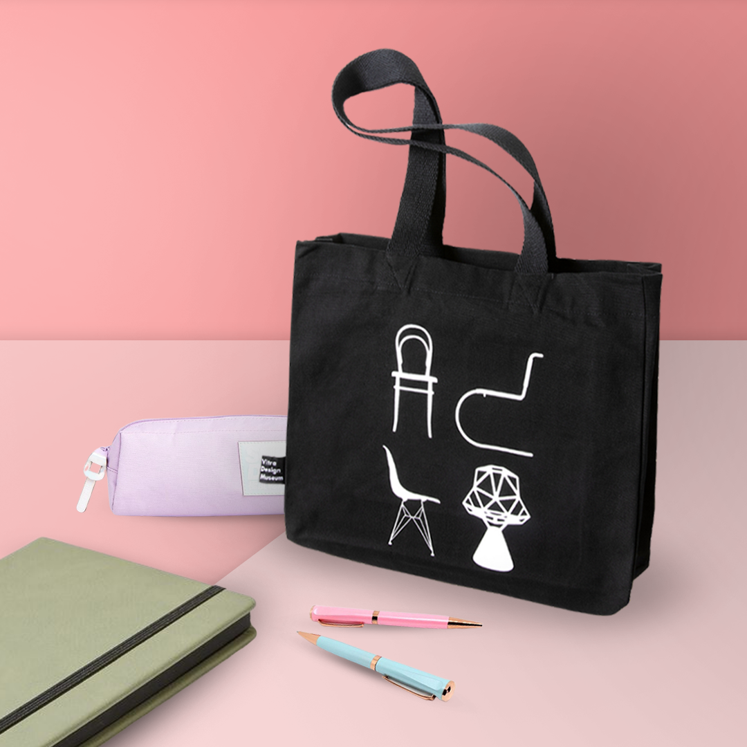 Tote Bag Atlas of Furniture Design lifestyle