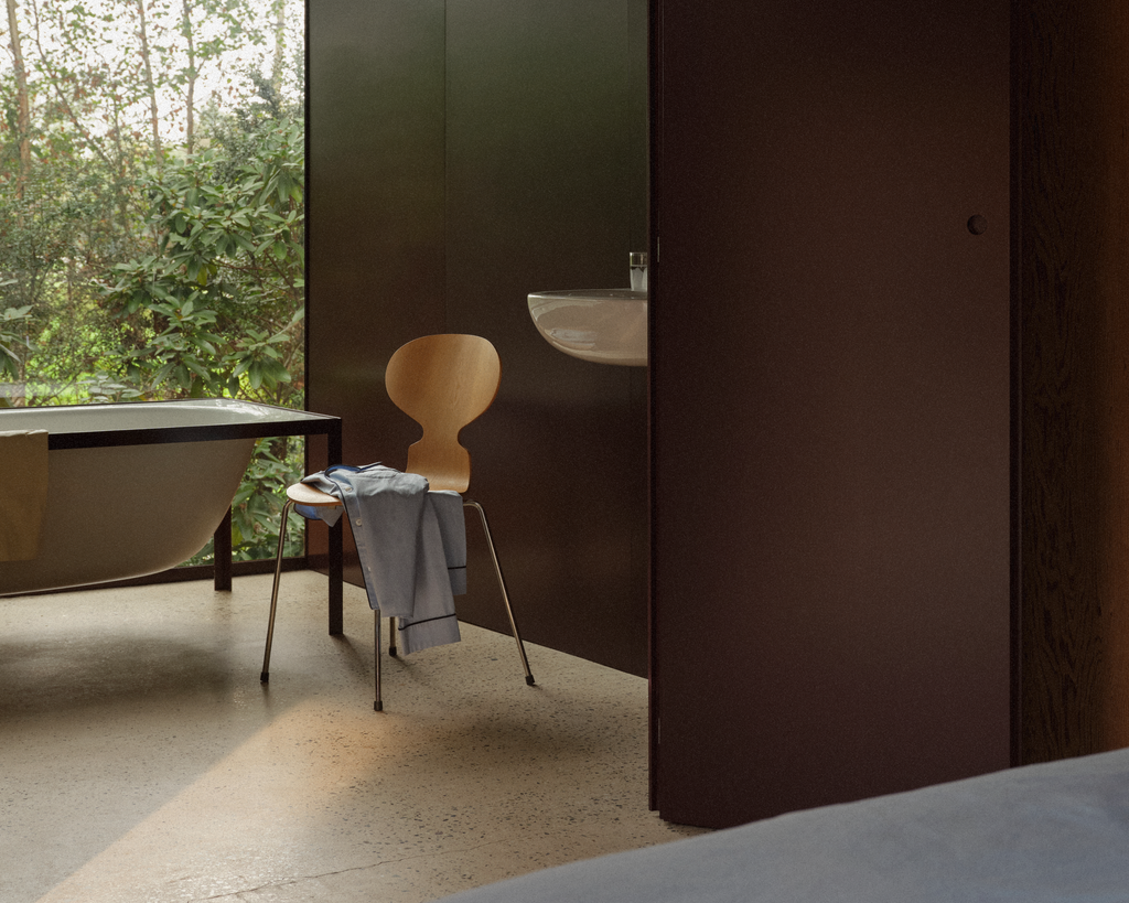 Ant™ Chair - Clear Lacquered Veneer