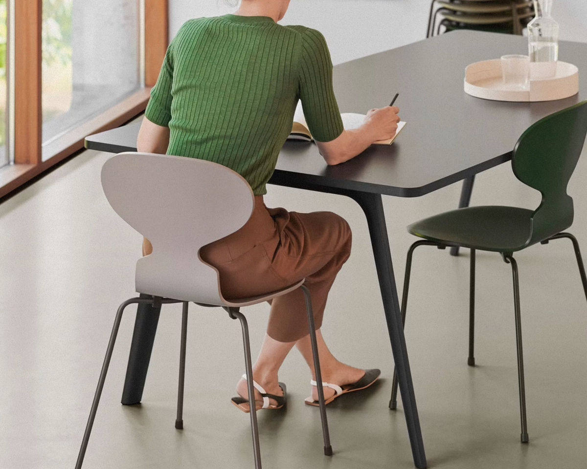 Ant™ Chair - Coloured Veneer