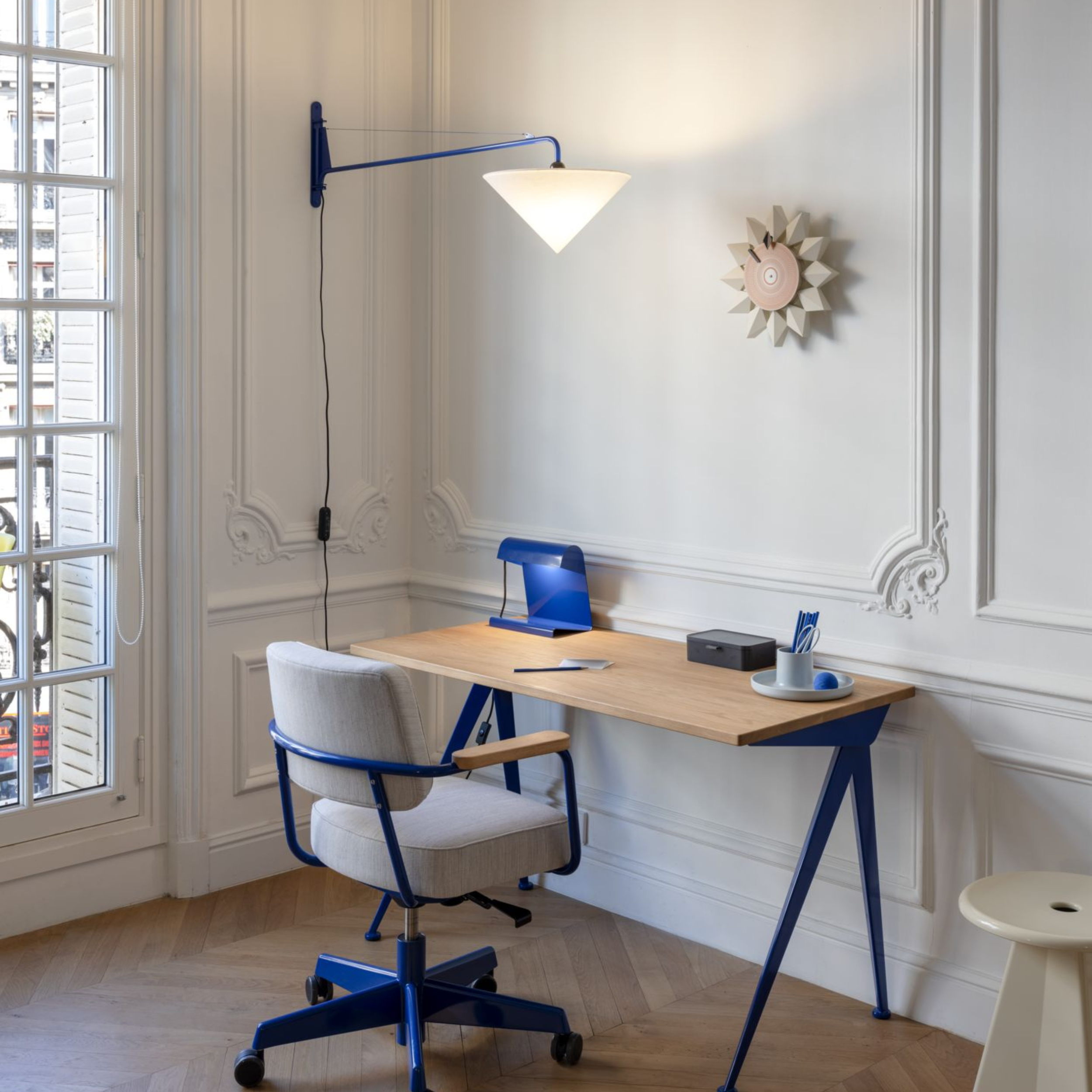 Diamond Markers Clock