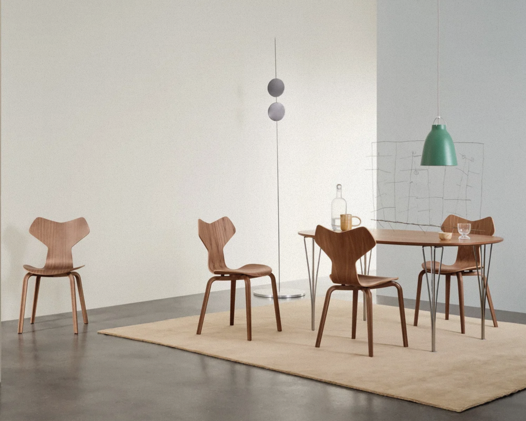 Grand Prix™ - Wooden Legs