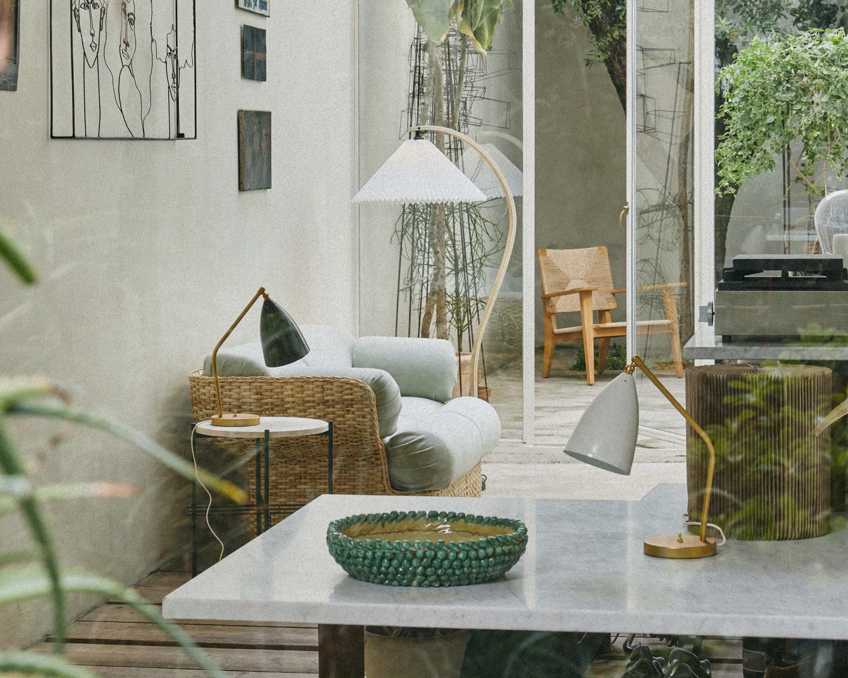 Gräshoppa Table Lamp