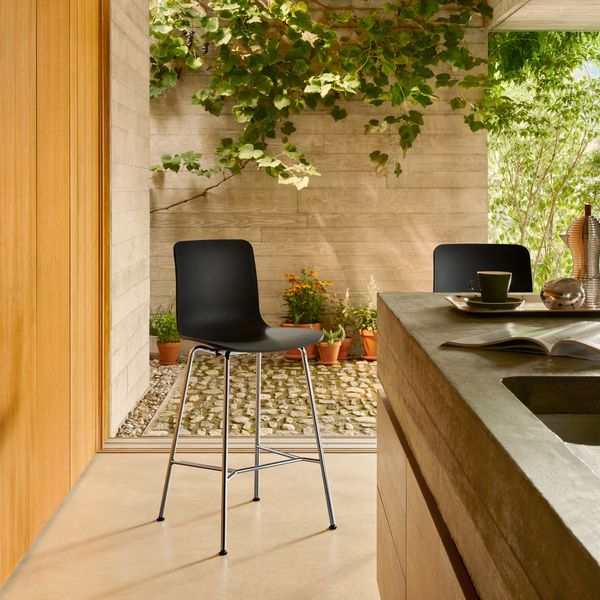 HAL RE Stool Medium