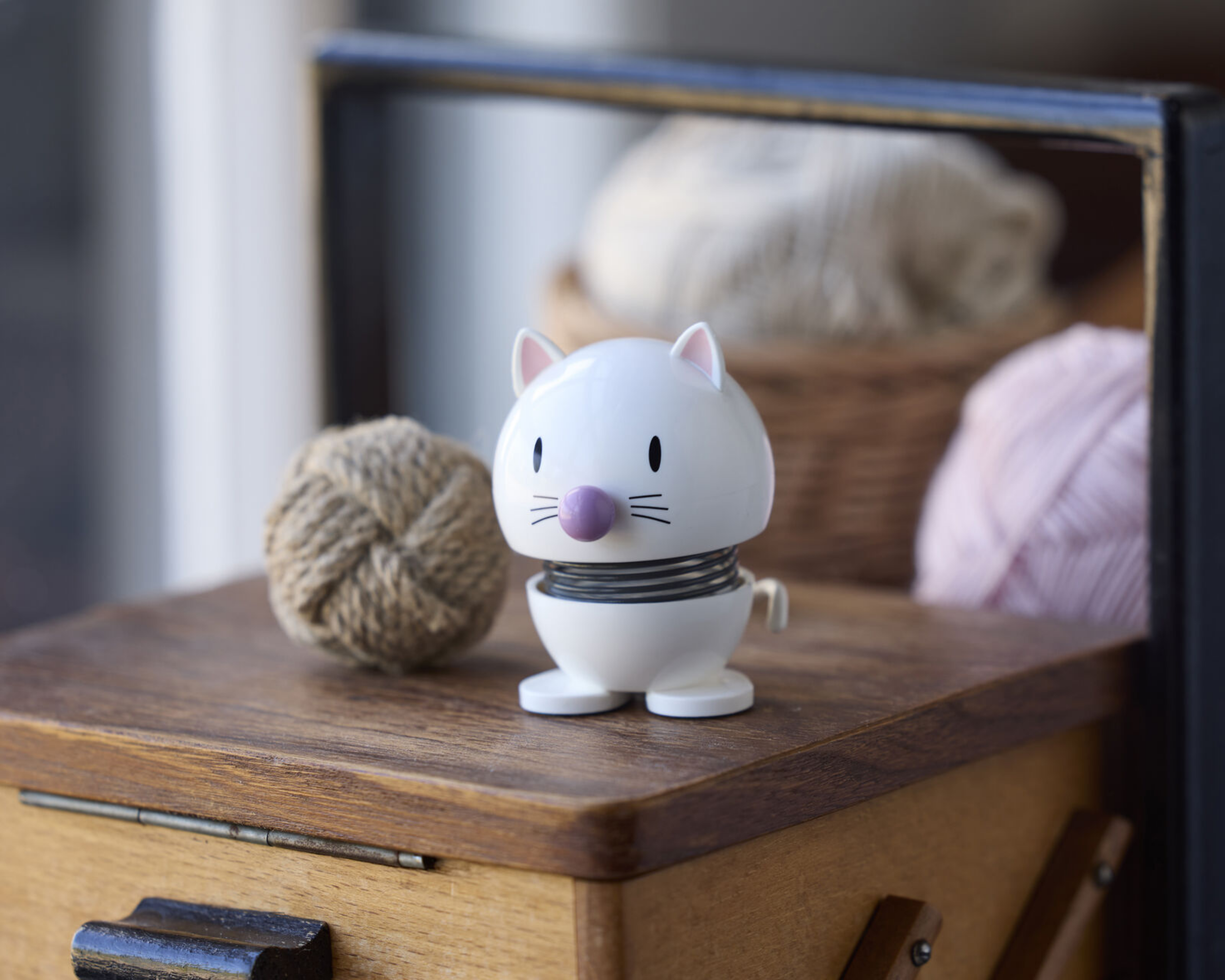 Hoptimist Cat White