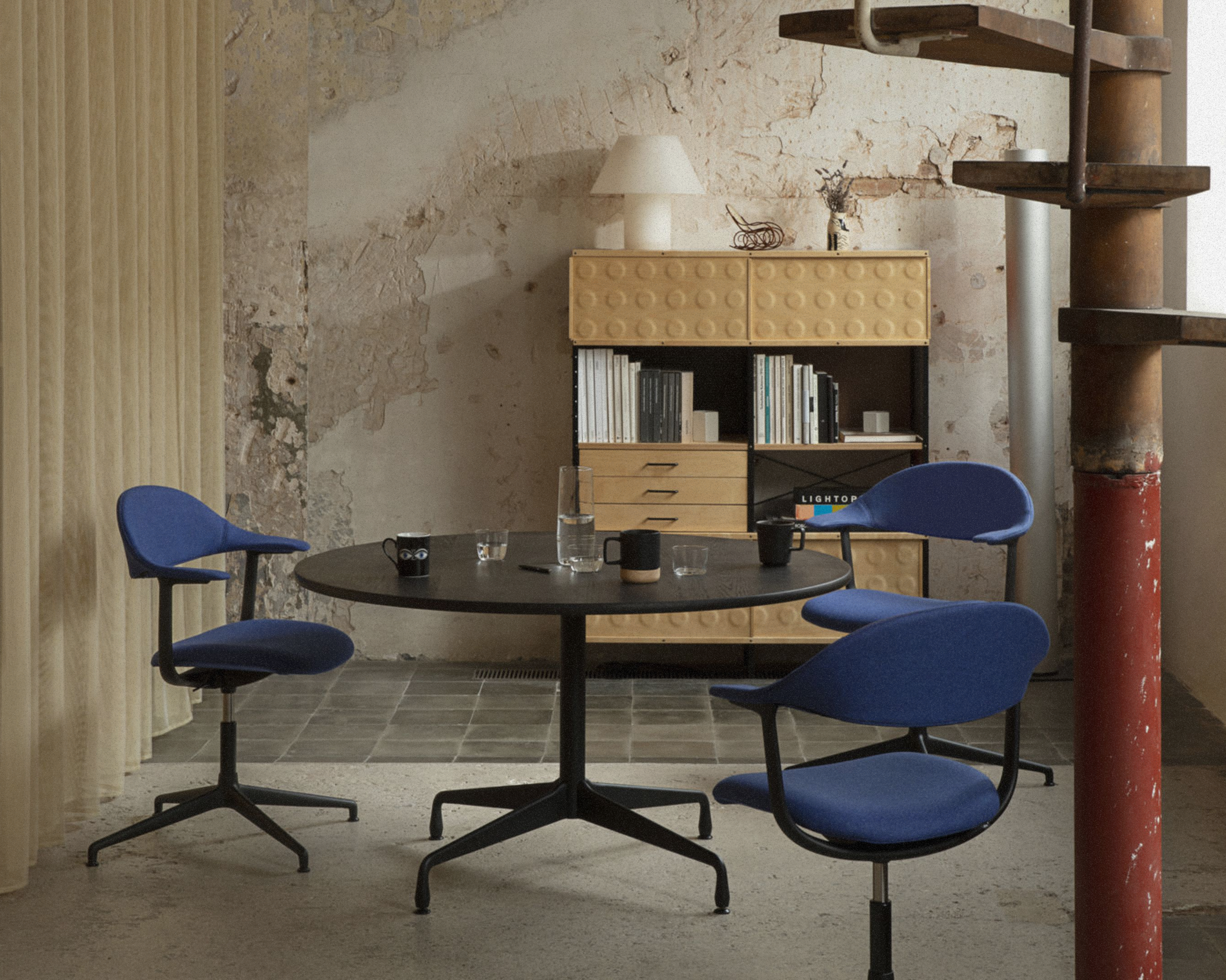 Mynt - Upholstery