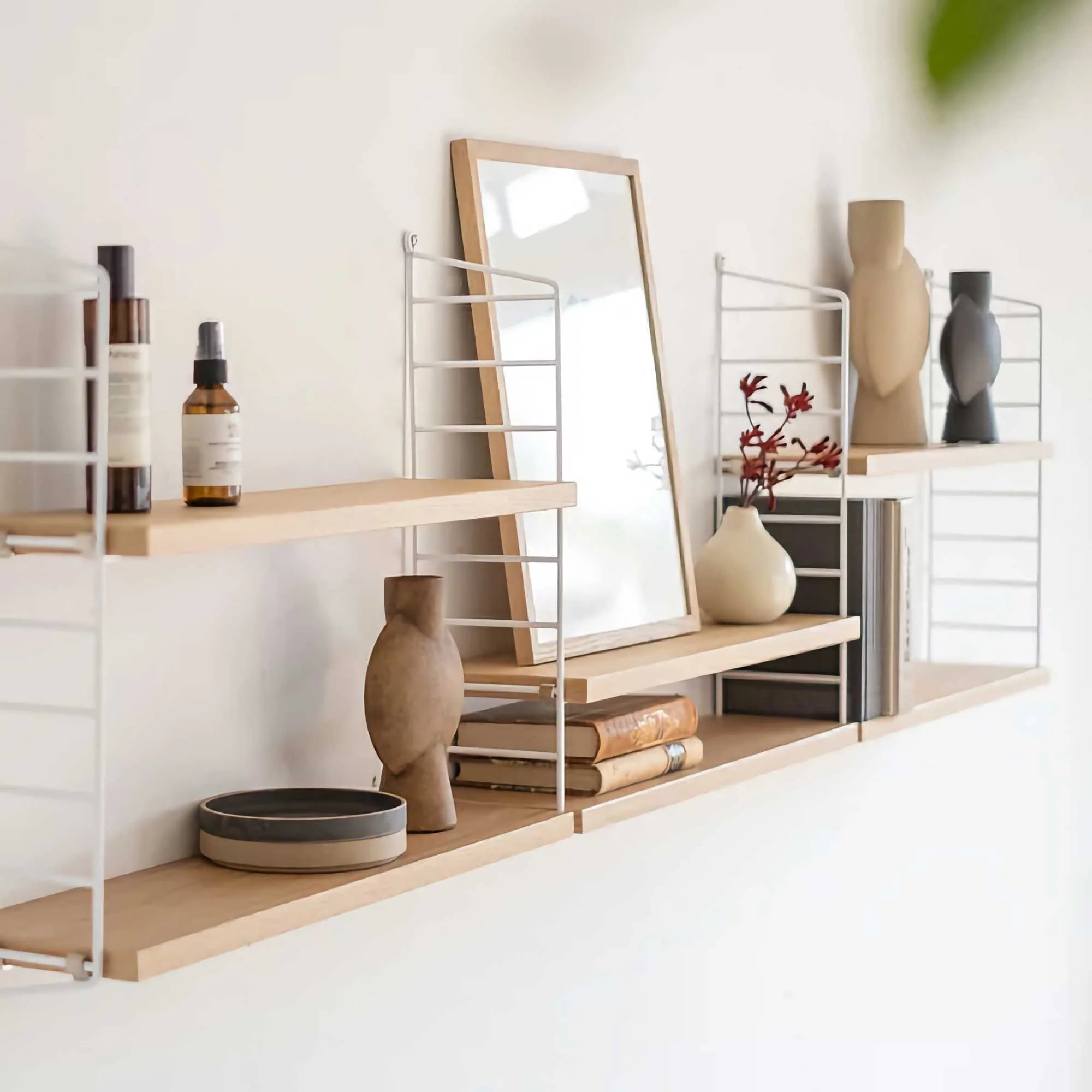 Oak/White String Pocket Wood