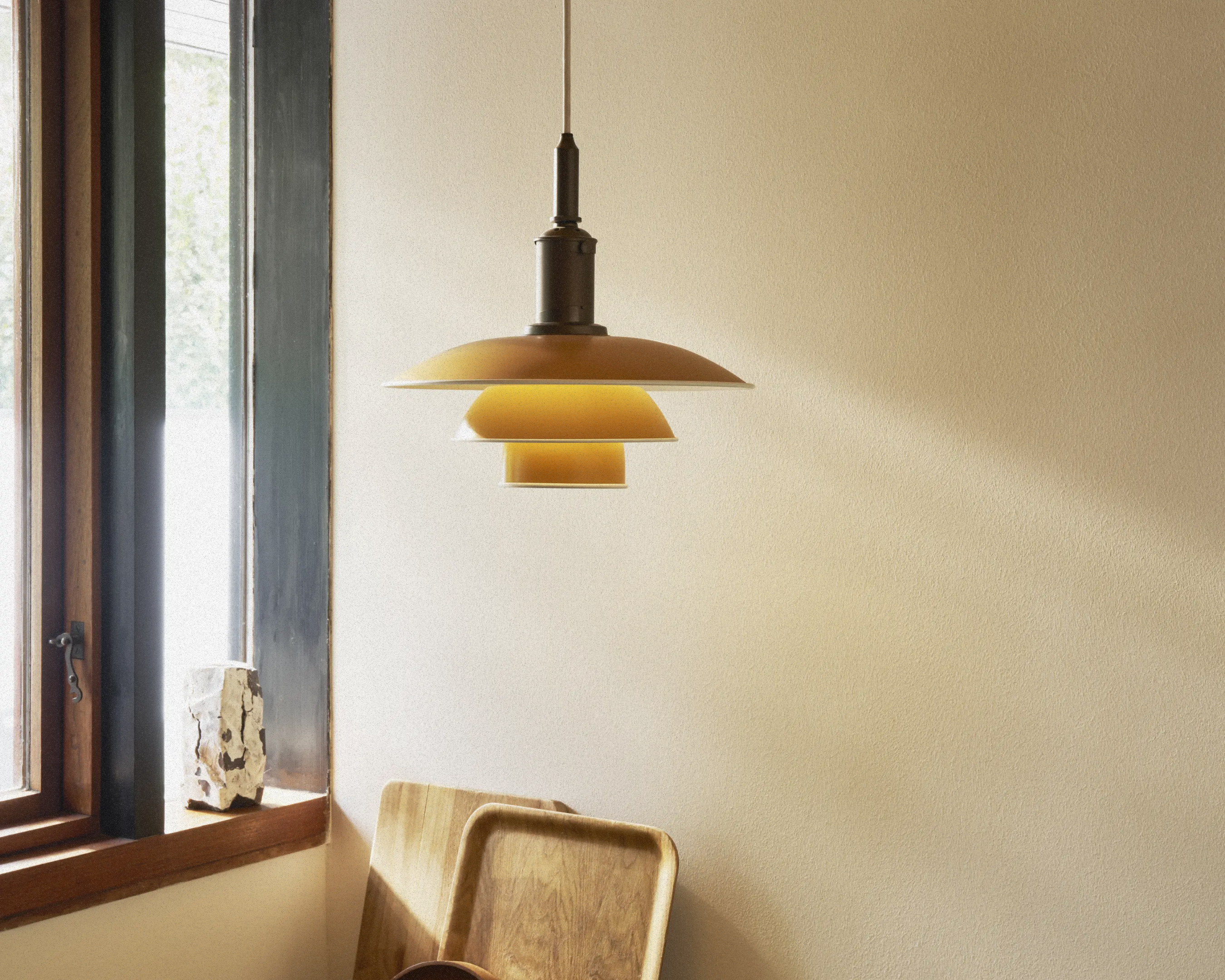 PH 3½-3 Metal Pendant