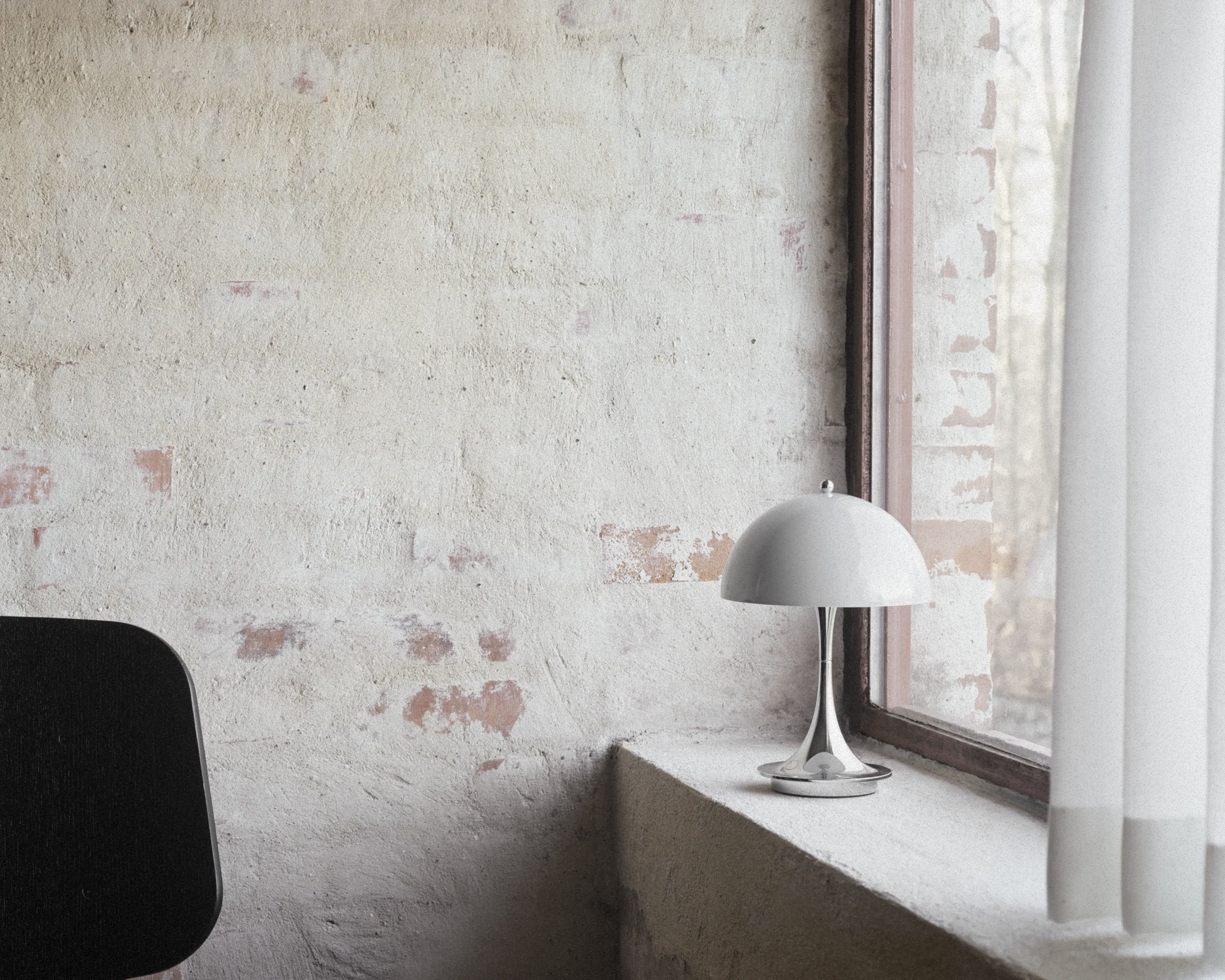 Panthella 160 & 250 Portable Lamp The Originals