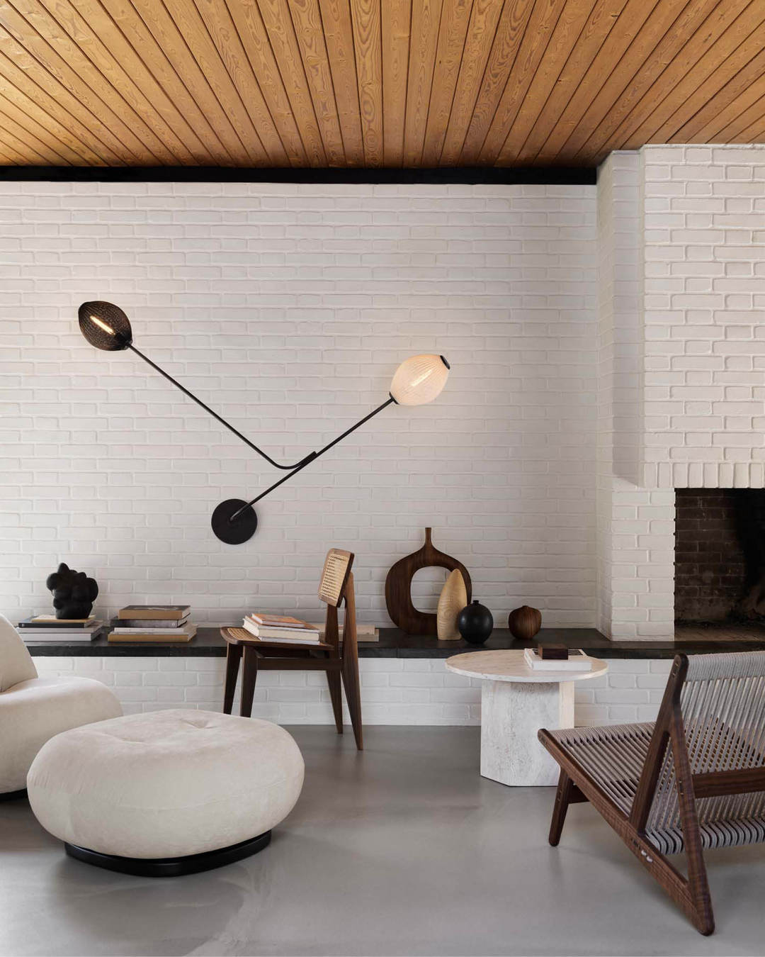 Satellite Wall Lamp