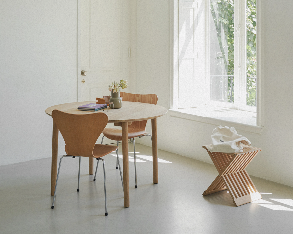Series 7™ Chair - Clear Lacquered Veneer