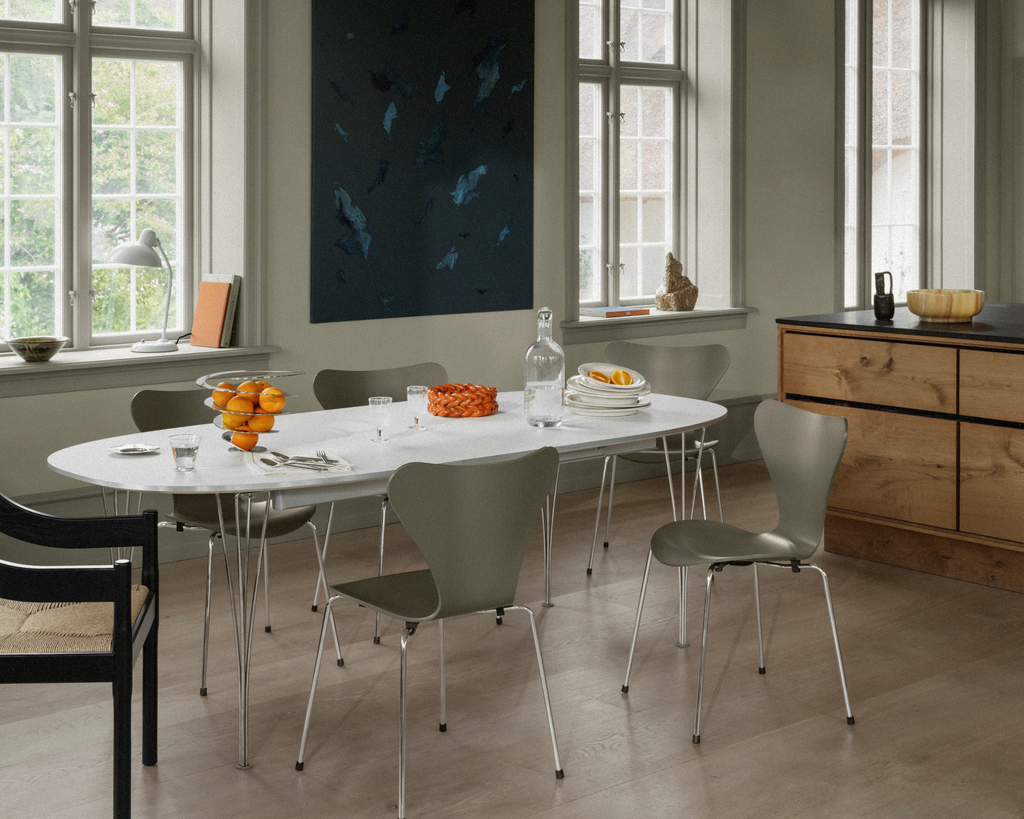 Series 7™ Chair - Coloured Veneer
