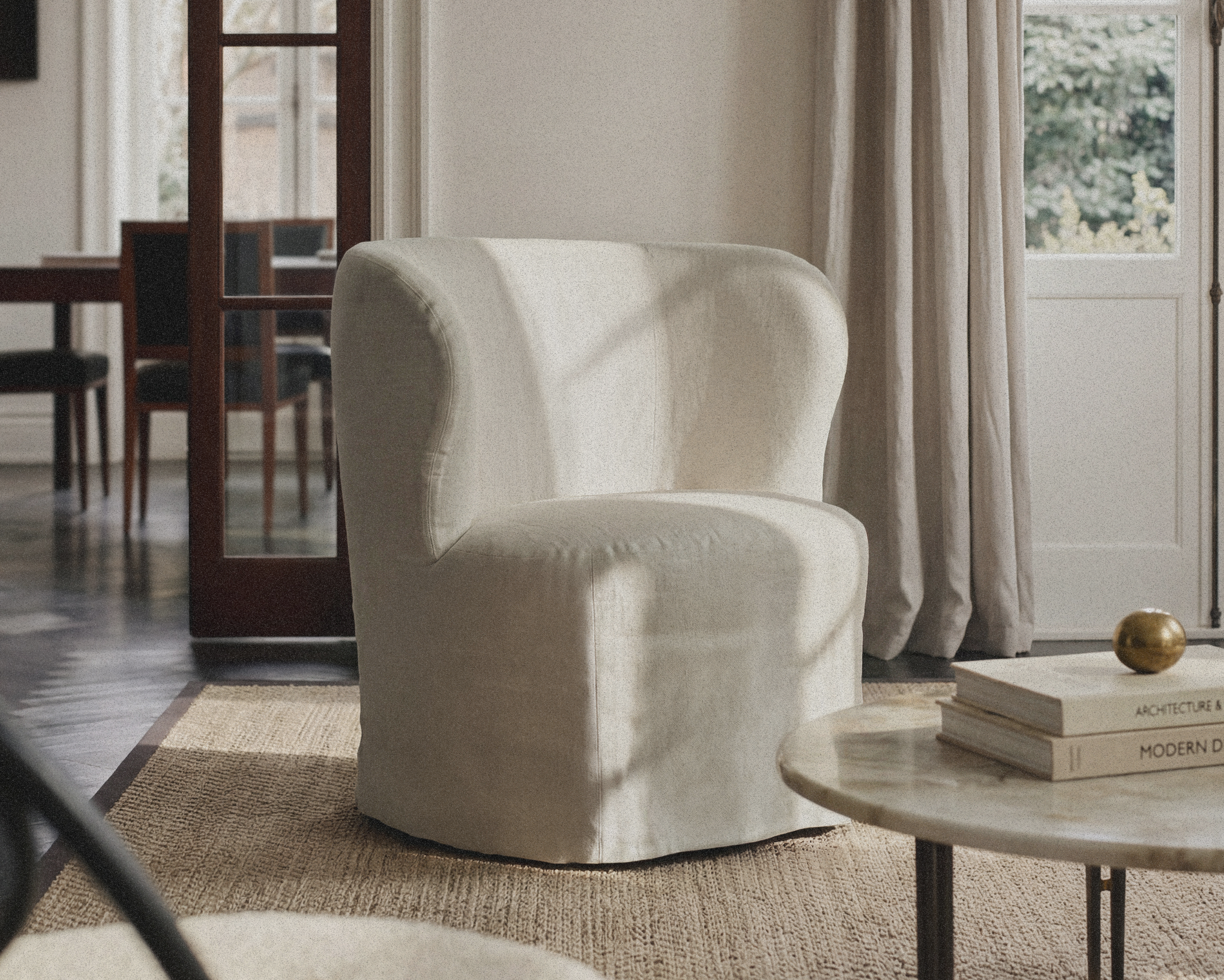 Stay Lounge Chair with Slipcover