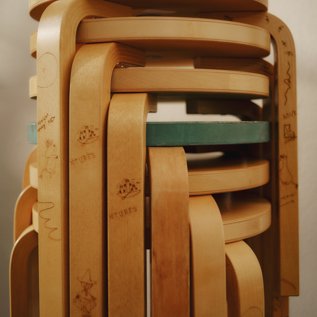 Stool 60 Celebration Moomin