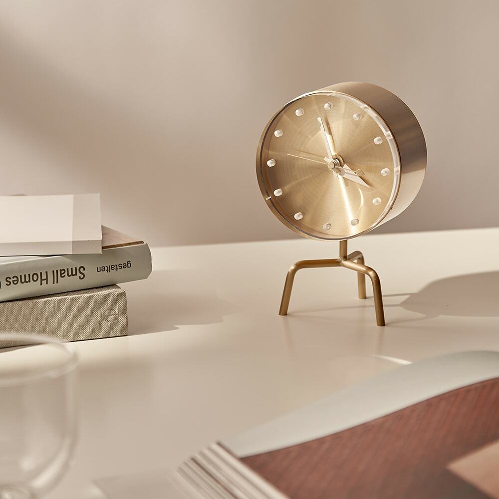 Tripod Clock