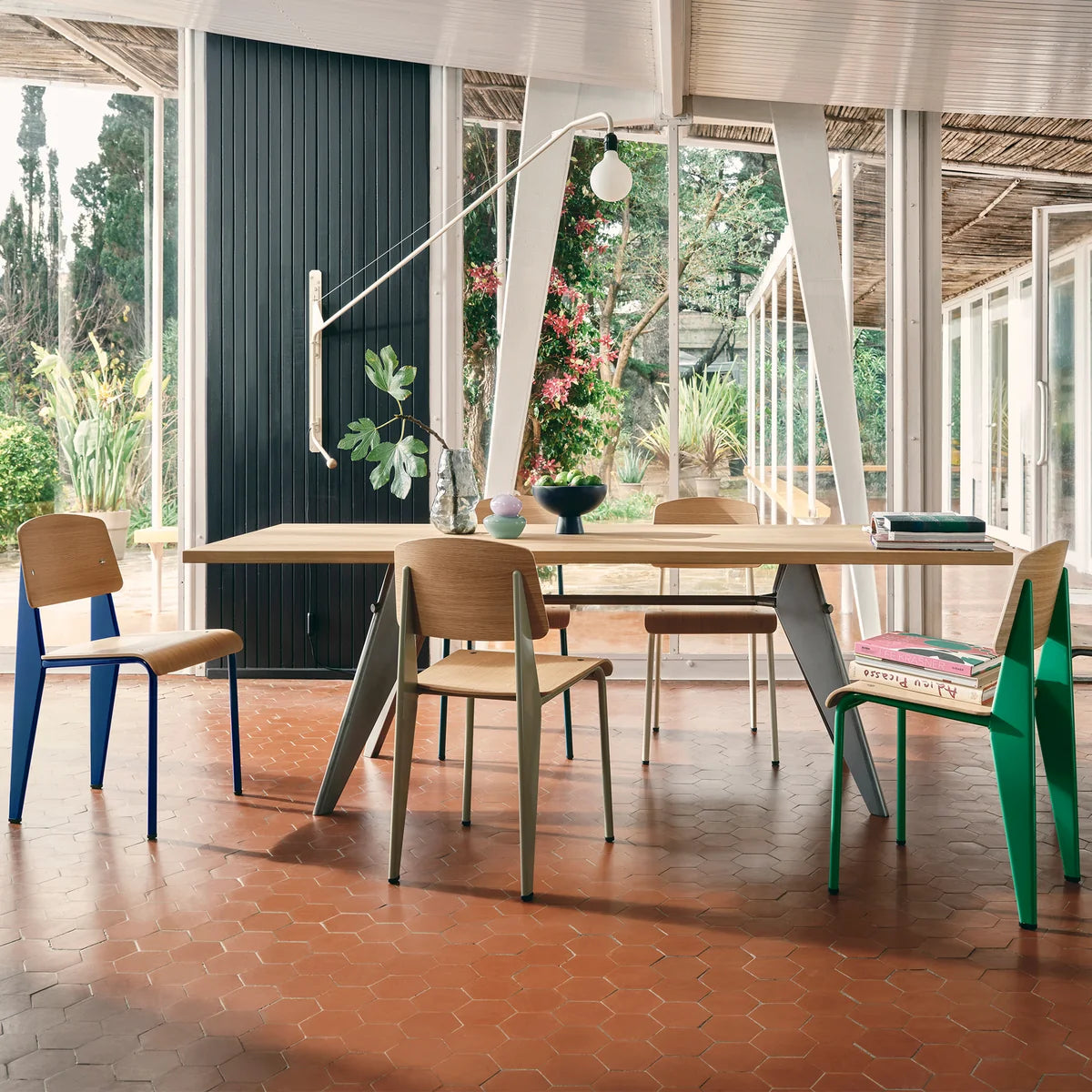 EM Table