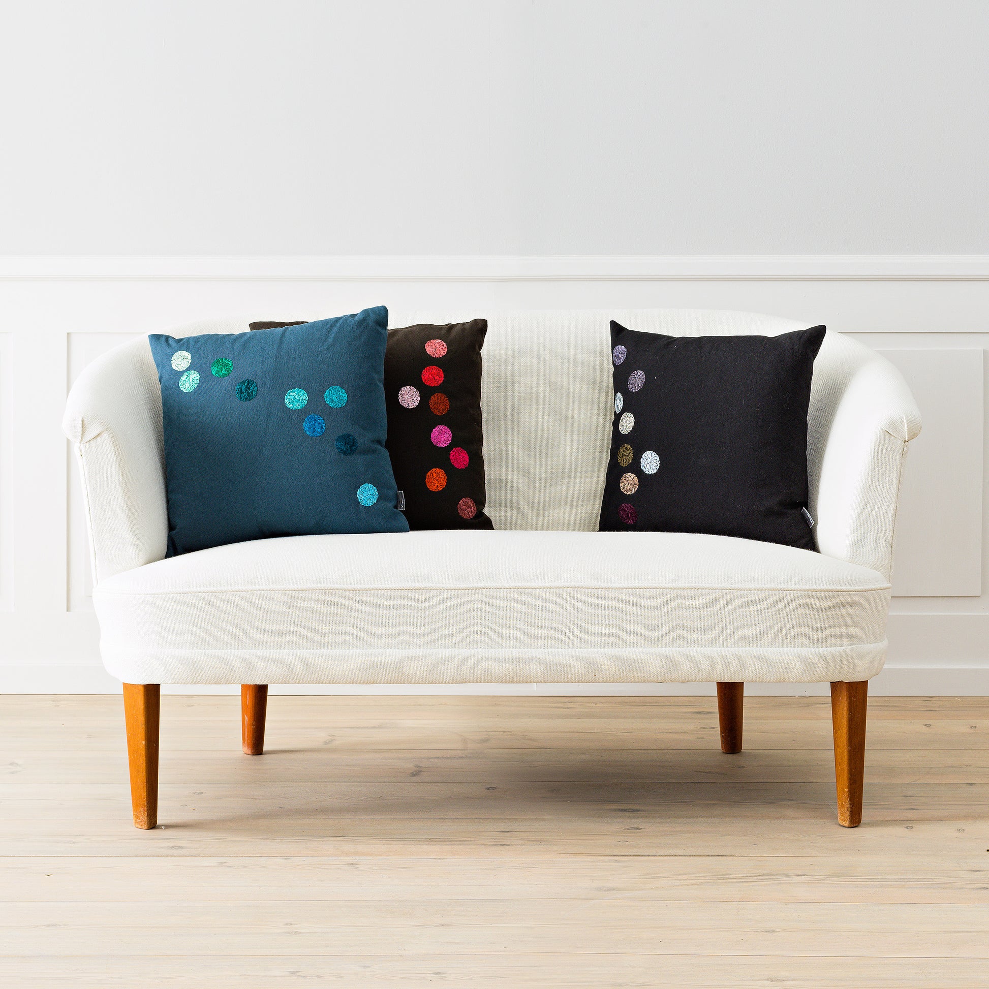 Vitra Dot Pillow