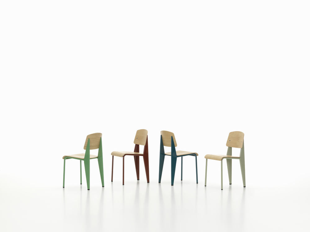 Vitra Standard Chair Group Display Preview