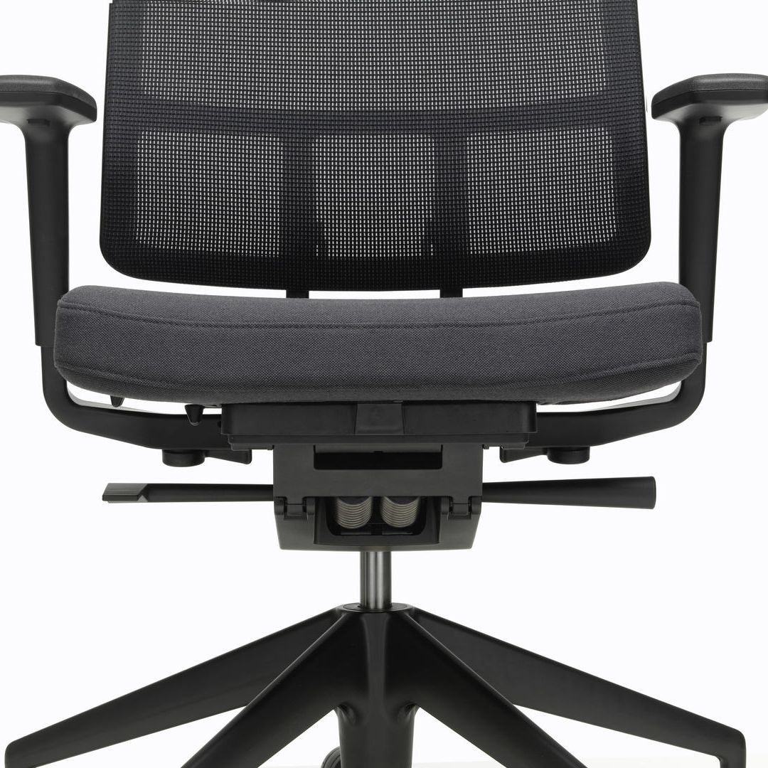 Vitra AM Chair - Lightnet, Dark Grey/Nero - Seat Front Detail