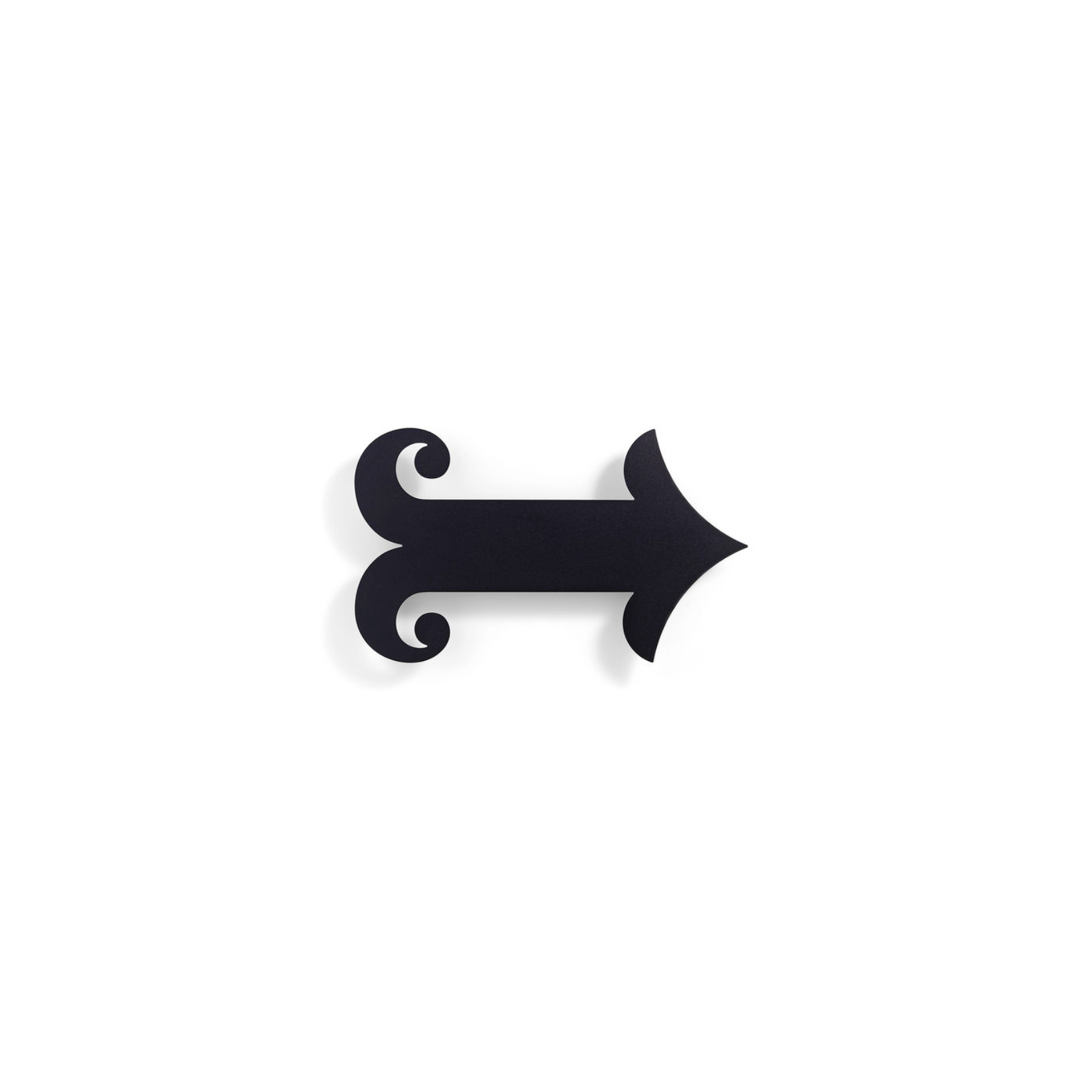 Metal Wall Relief Arrow Black