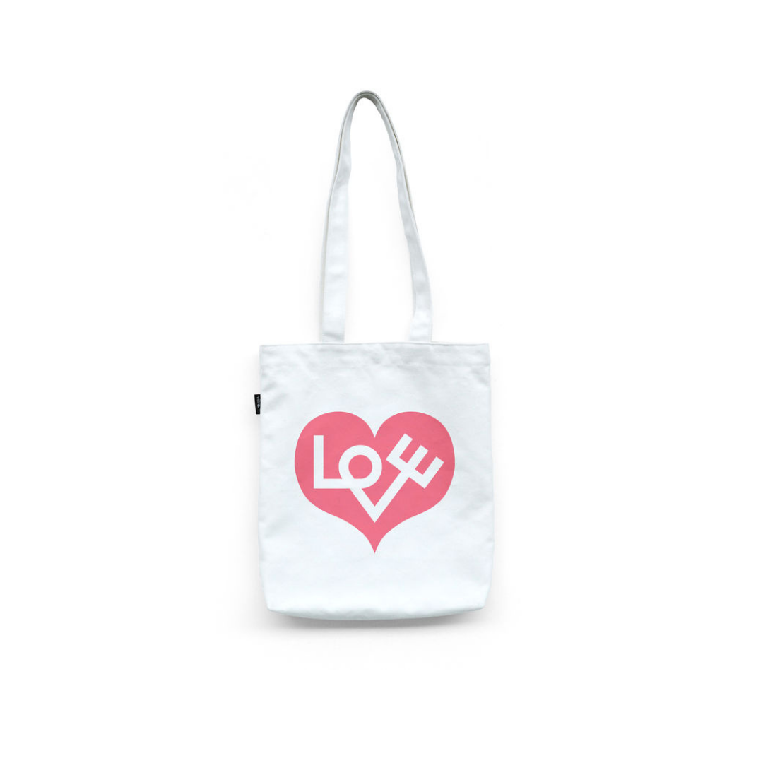 Vitra Love Heart Pink Graphic Bag